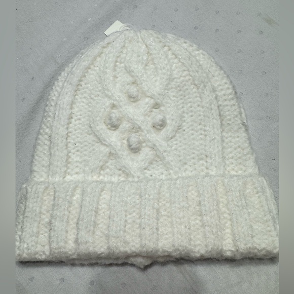 aerie Accessories - Aerie NWT knit beanie